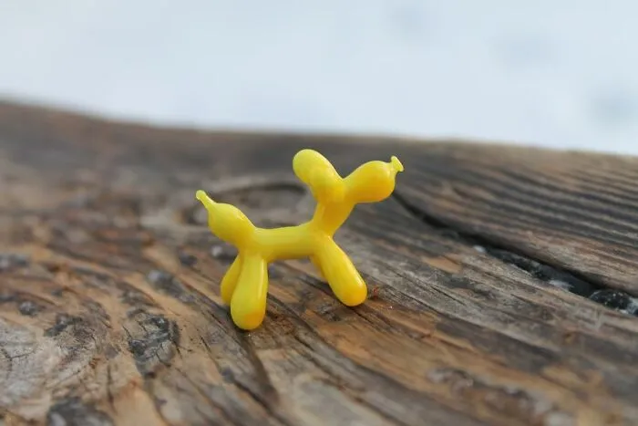 I Make Glass Balloon Dog Figurines (16 Pics)