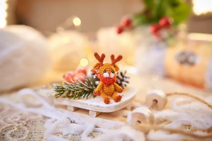 I Crochet Miniature Amigurumi Animals That Can Live In A Walnut Shell (13 Pics)