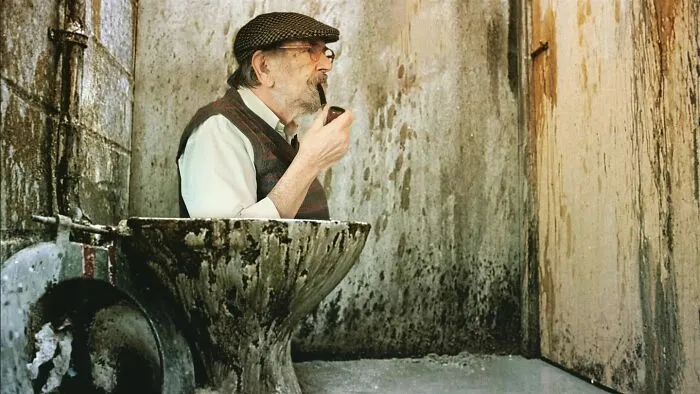 Son Photoshops His Dad Into Movie Scenes And More (21 New Pics)