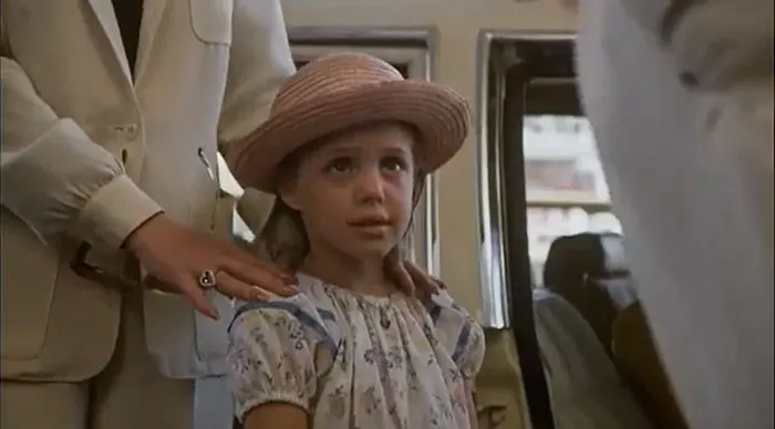 Angelina Jolie – Lookin' To Get Out (1982)