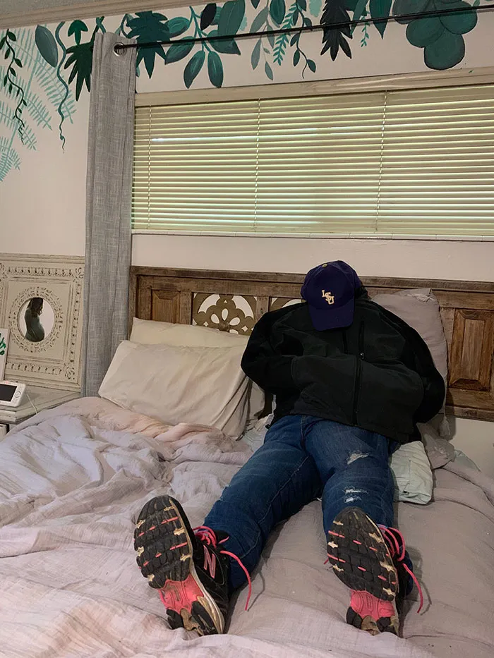 I Made A Dummy Out Of Clothes And Pillows To Scare My Husband