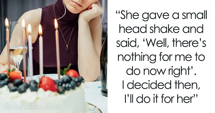 Couple Steal The Spotlight From Woman Celebrating 30th Birthday By Getting Engaged, Her Friend Ruins Their Moment In Kind
