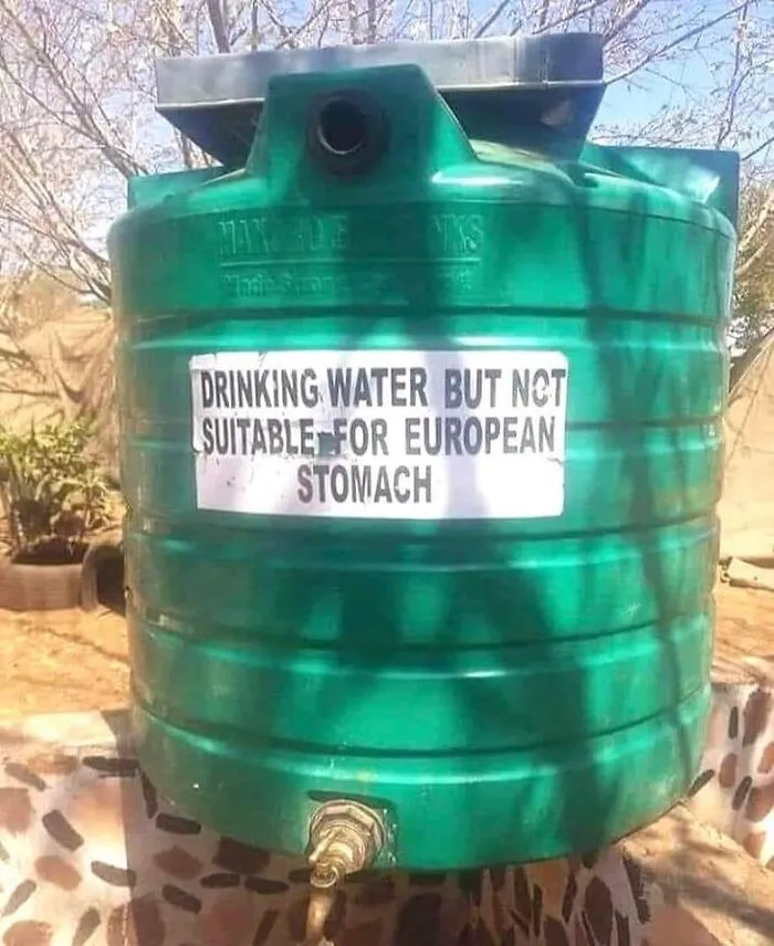 30 Signs That Turned Out To Be So Hilariously Absurd, People Had To Share Them With This Facebook Group (New Pics)