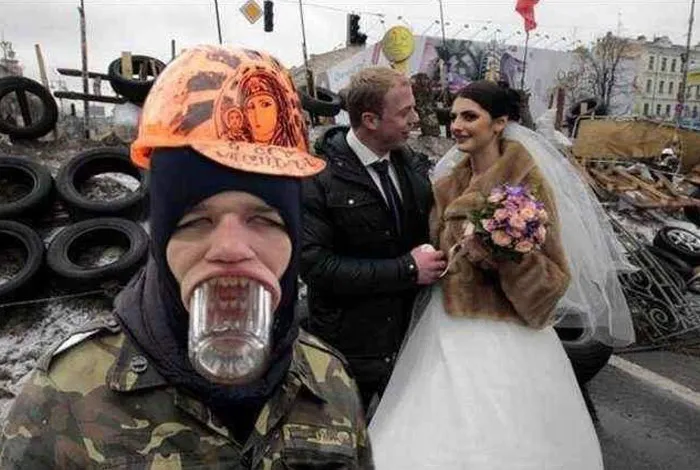 This Facebook Page Shares Random Pics That Are Hard To Explain, Here Are 50 Of The Funniest Ones