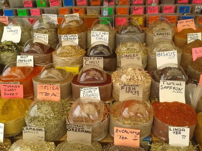 "Many Of One": I Photographed Multiple Of The Same Thing (26 Pics)