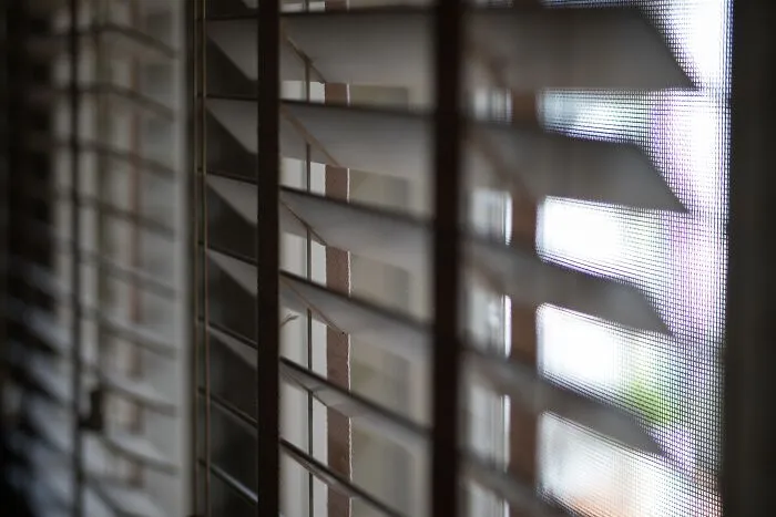 Este diseñador de interiores menciona 9 cosas que nunca deberíamos tener en nuestros hogares