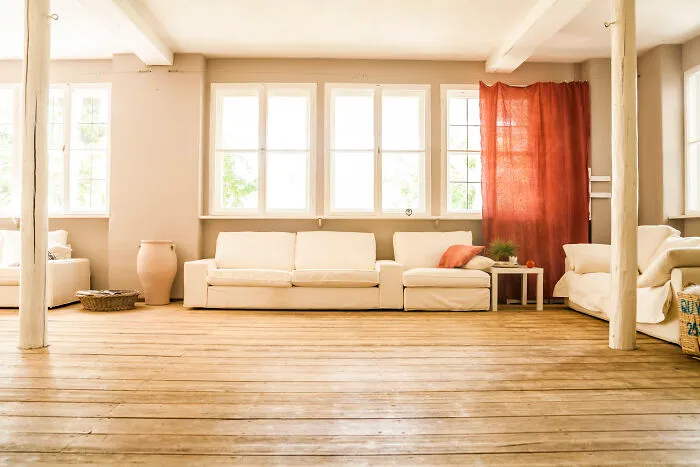 Este diseñador de interiores menciona 9 cosas que nunca deberíamos tener en nuestros hogares