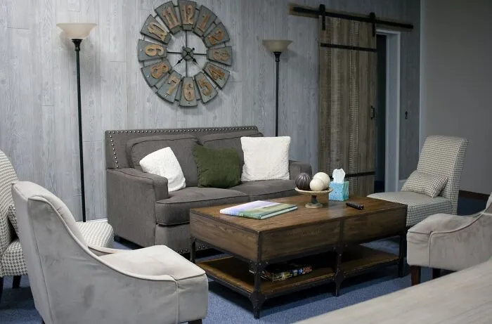 Este diseñador de interiores menciona 9 cosas que nunca deberíamos tener en nuestros hogares