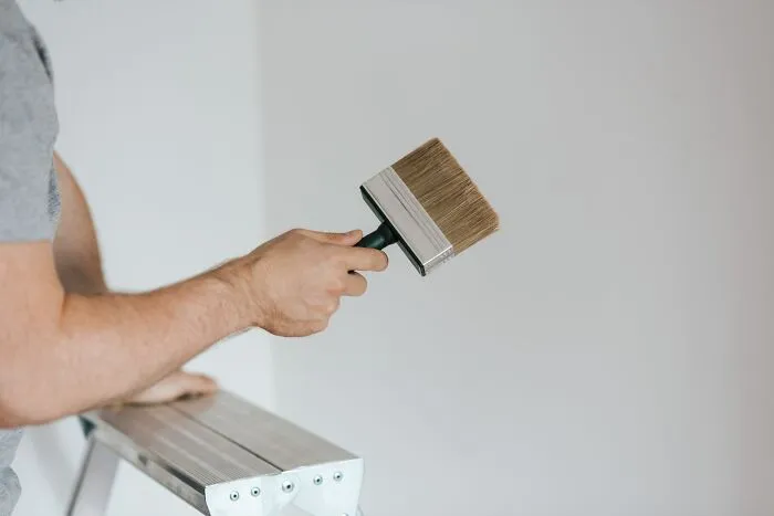 Este diseñador de interiores menciona 9 cosas que nunca deberíamos tener en nuestros hogares