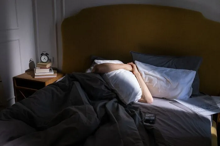 35 Surprisingly Relatable Relationship Insecurities Shared By Boyfriends And Husbands