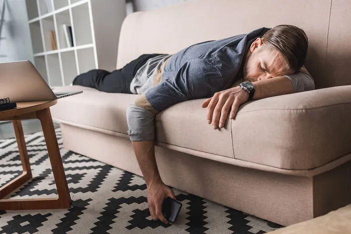 30 People Share The Juiciest Pieces Of Gossip They Know