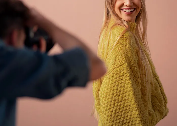 28 People Share How Life Turned Out For The 'Pretty Girl' Of Their High School