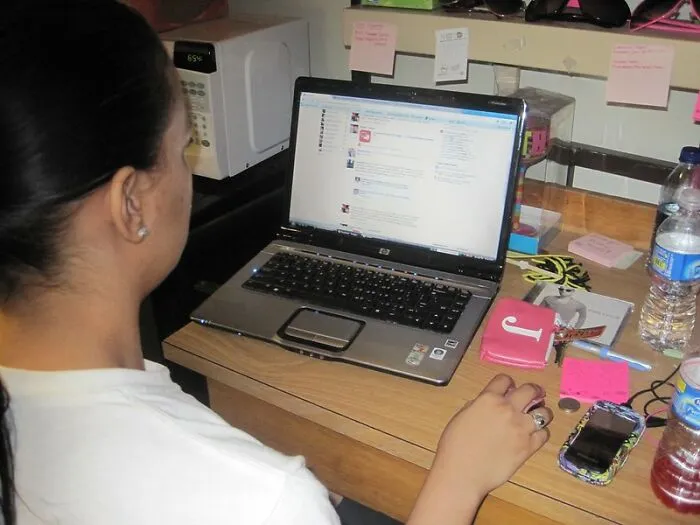 30 Behaviors That Scream “I Have No Life”, As Pointed Out In This Online Group