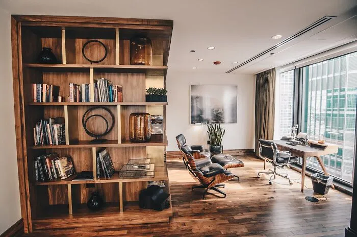 Built In Shelves