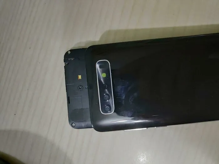 This Phone Has A Case With Two Fake Cameras