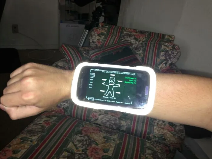 I Like To Wear My Phone In Its Running Case On My Wrist