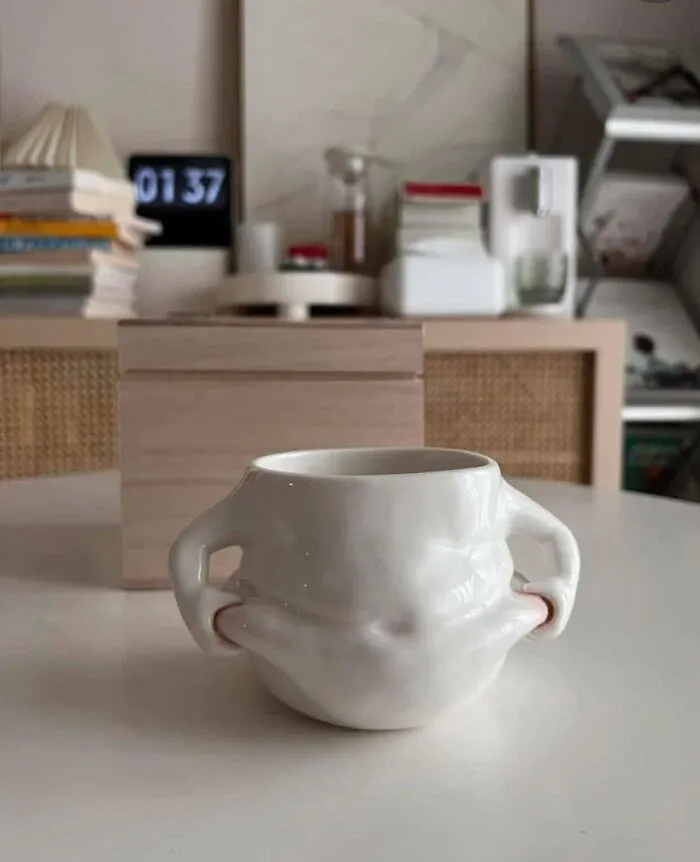 Esta taza. Aunque es algo linda...