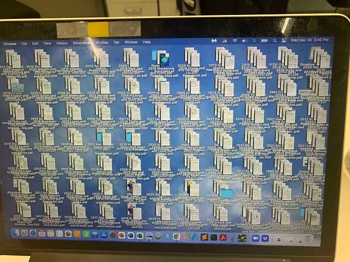 My Colleague’s Desktop (She Says She Keeps Them There So She Remembers To Read Them)