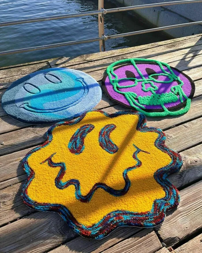 Colorful smiley faces rugs