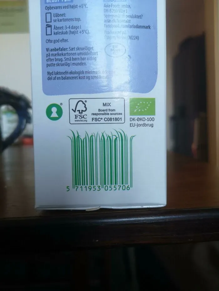 Este código de barras en una caja de leche danesa