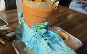 50 Times Restaurant Clients Got So Annoyed By How Their Food And Drinks Were Served, They Just Had To Document It (New Pics)