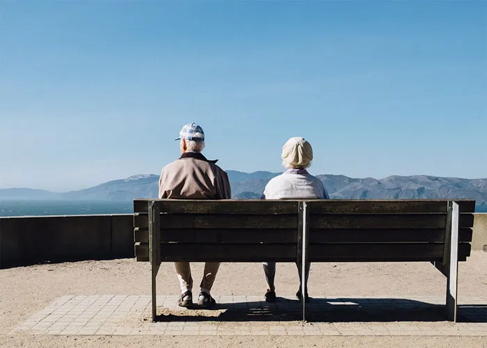 35 People Reveal Deathbed Confessions They've Heard That They Can't Get Out Of Their Heads