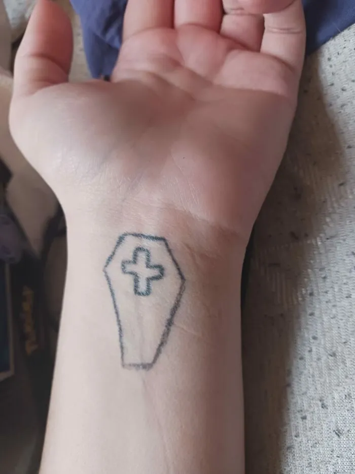 30 Tatuajes tan horribles para recordarnos que algunos errores pueden ser difíciles de borrar