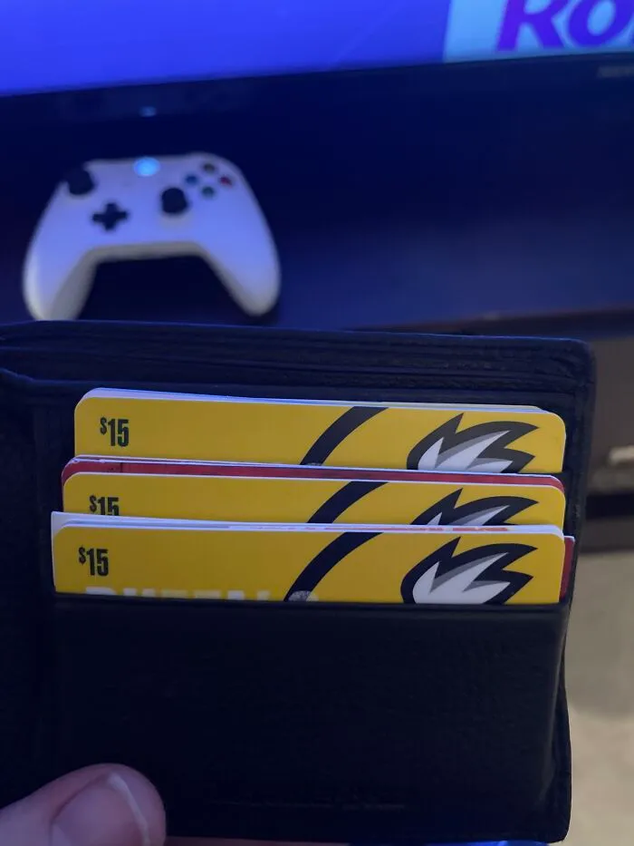 Gift Cards. I Like Bww And Tx Roadhouse(Buried Under Those Bww Cards)