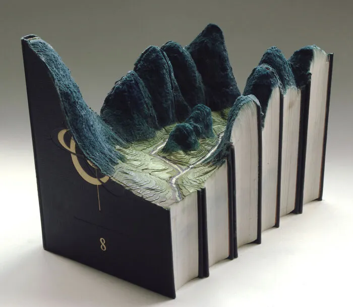 30 Stunning Landscapes That This Artist Created By Carving And Painting Old Books