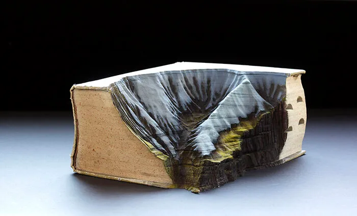 30 Stunning Landscapes That This Artist Created By Carving And Painting Old Books