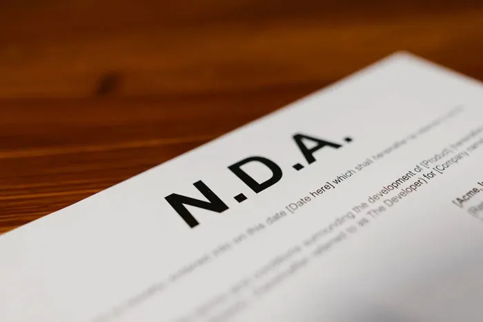 Someone Asks "Blanket NDAs Are Now Illegal, What Can You Finally Tell Us About Your Former Employer?" And 30 People Deliver