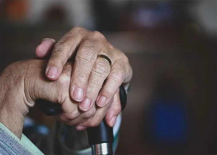 35 People Reveal Deathbed Confessions They've Heard That They Can't Get Out Of Their Heads