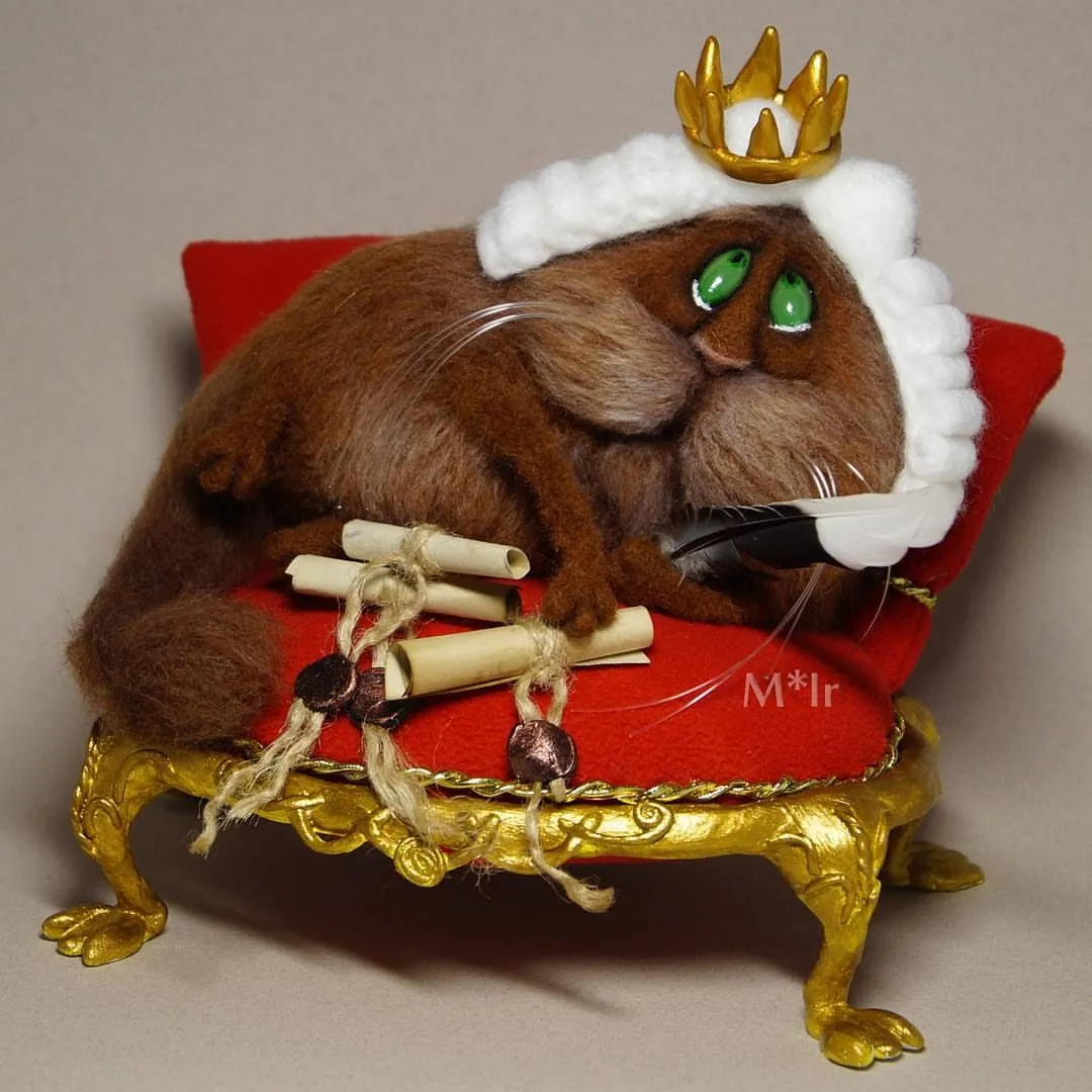A Cat King Who Is Tired Of Being A King And Wants To Be A Simple Cat