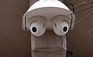 I Notice And Photograph Funny Examples Of Pareidolia In Everyday Objects (30 Pics)