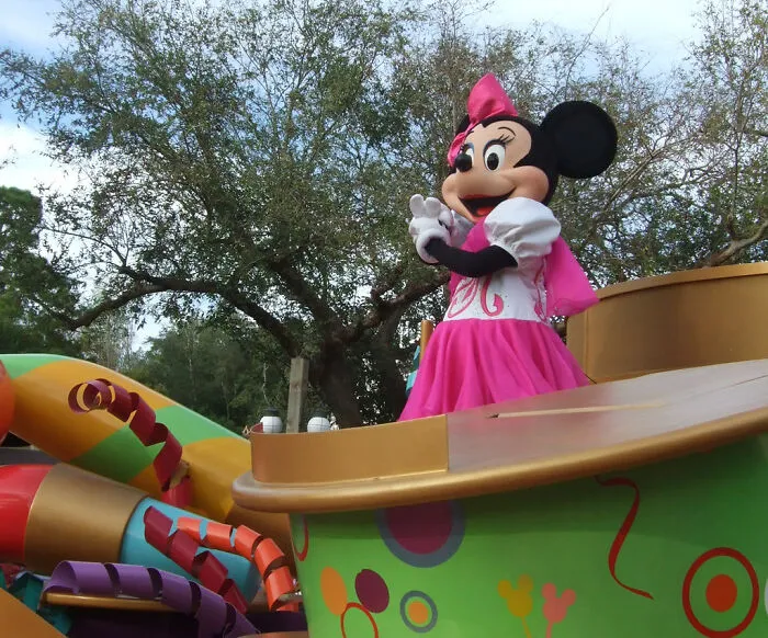 25 Of The Most Controversial Mysteries And Tales From Disney Park Staff And Visitors