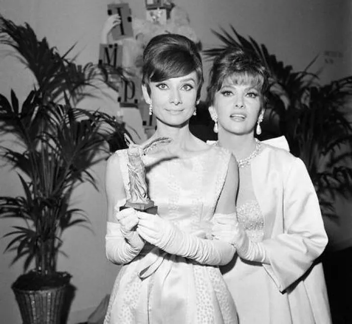 Audrey Hepburn And Gina Lollobrigida At The Marigny Theatre During The Nuit Du Cinema N Paris (1965)