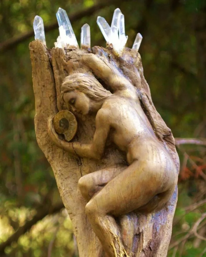 This Canadian Artist Makes Incredible Sculptures Out Of Driftwood, Seashells, Dried Mushrooms And More (38 New Pics)