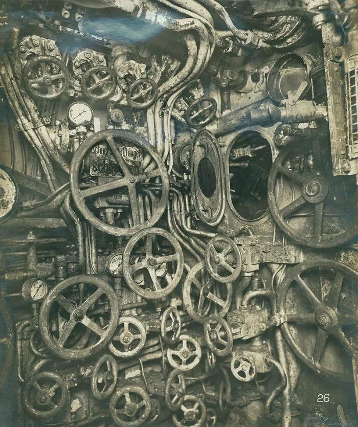 Se han hecho varias películas sobre submarinos alemanes y su aspecto en la época, pero aquí hay una foto real tomada en 1918