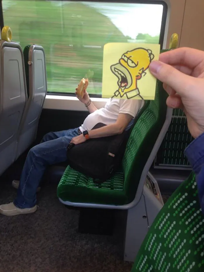 This Illustrator Turned Fellow Commuters Into Cartoonish Characters (21 Pics)