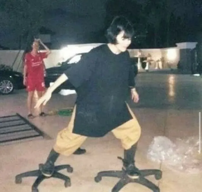 This Instagram Account Is Dedicated To "Cursed" Content, And Here Are 50 Of Their Most Baffling Posts