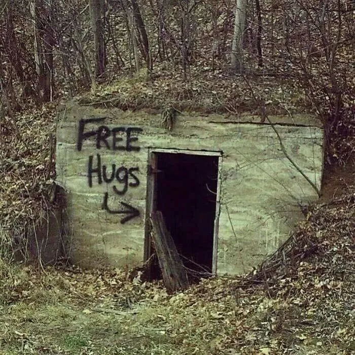 "Ominous Signs": 50 Creepy Messages Spotted In The Wild