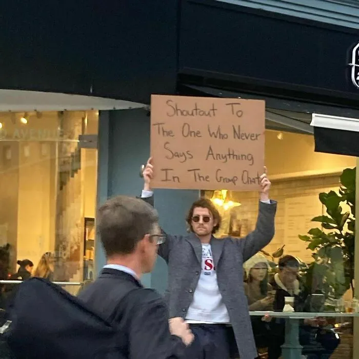 30 Times ‘Dude With Sign’ Did Everyone A Public Service And Protested Against Annoying Everyday Things (New Pics)