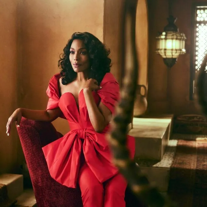 Angela Bassett