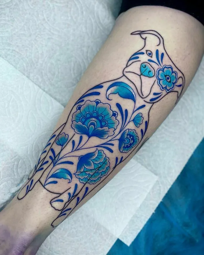 Grace’s Doggo With Some Delft Patterns