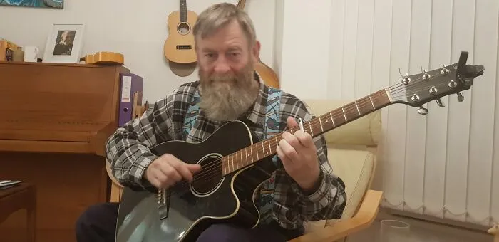 My Papa Plays 10 Instruments In Total: Guitar, Banjo, Ukulele, Double Bass, Cello, Clarinet, Saxophone, Harmonica, Mandolin And Piano