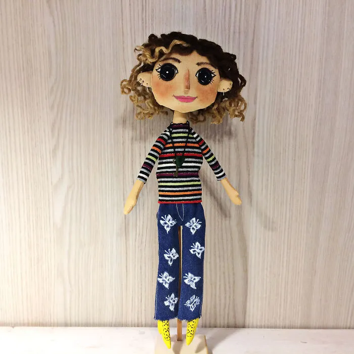 I Create Custom Made Coraline Dolls (10 Pics)