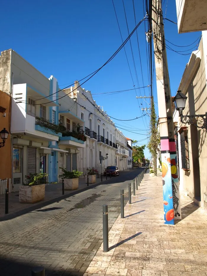 A Quiet Street In The Zona Colonial