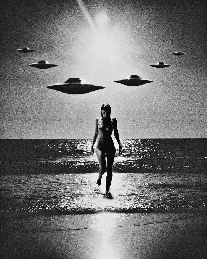 My 60 Surreal Collages That Combine Past And The Future Into Retro-Futuristic Artwork