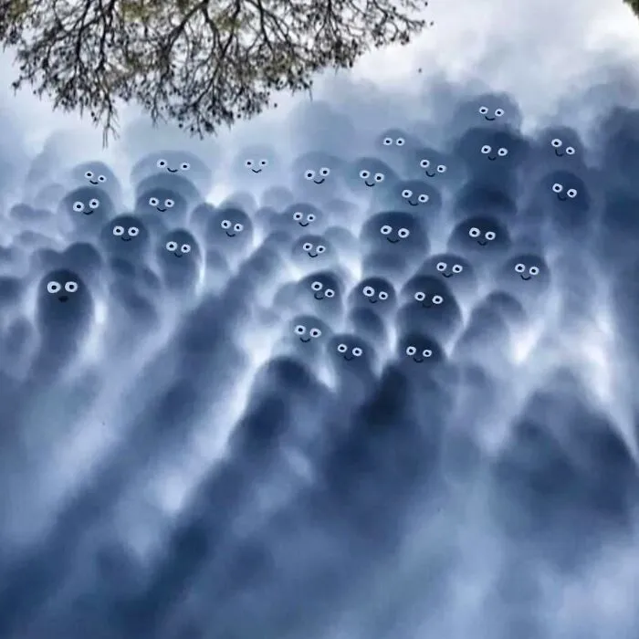 70 Adorable Illustrations Drawn On Clouds By This Artist