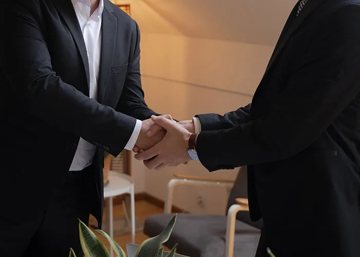 30 People Reveal What Moments At Work Made Them Quit On The Spot